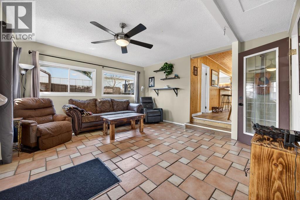 1305 21 Street, Didsbury, Alberta  T0M 0W0 - Photo 11 - A2303705