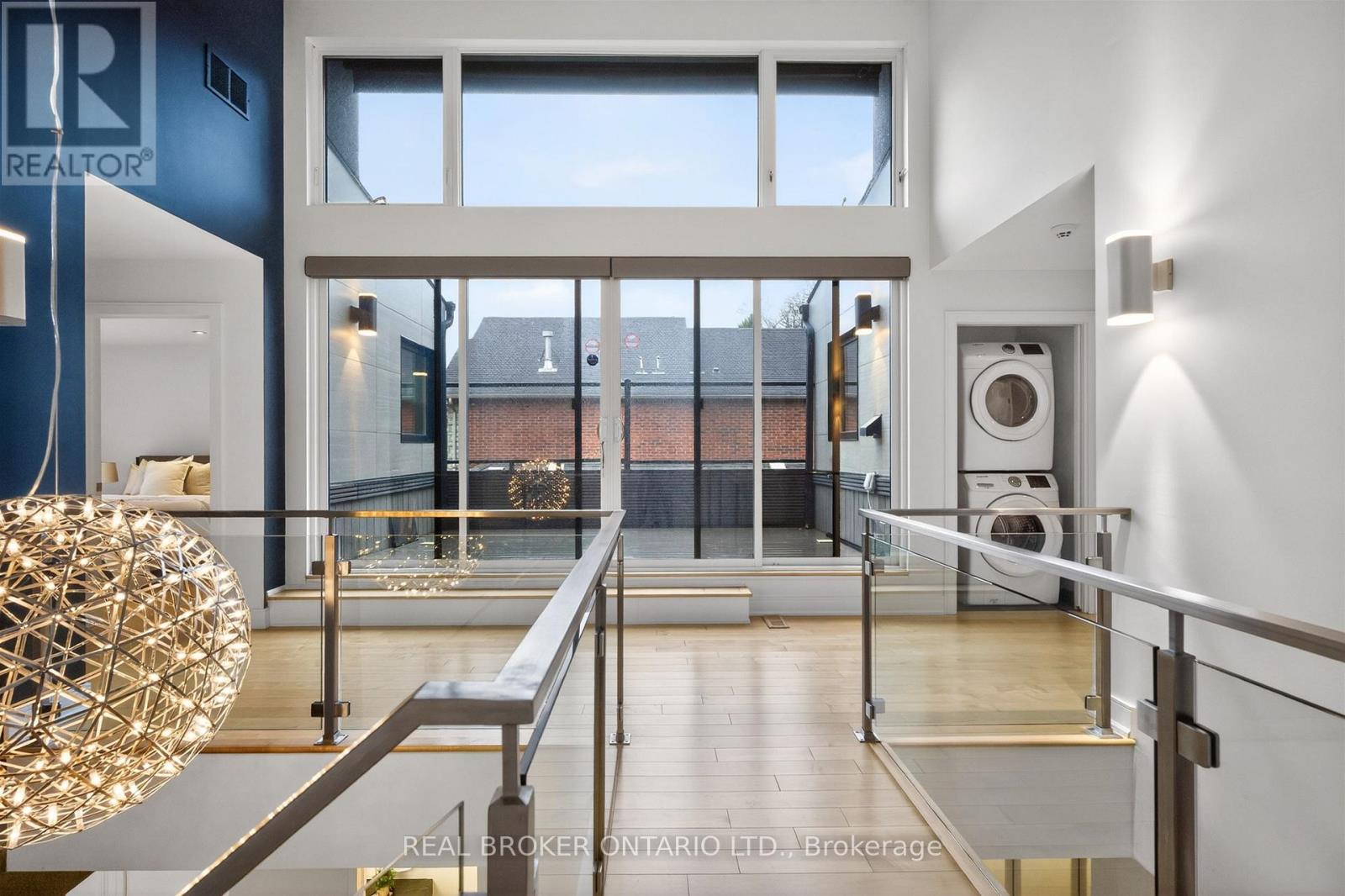 88 South Kingsway Way, Toronto, Ontario  M6S 3T3 - Photo 18 - W13031204