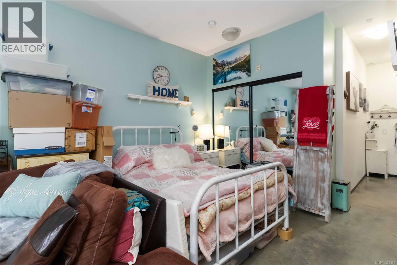 108 932 Johnson St, Victoria, British Columbia