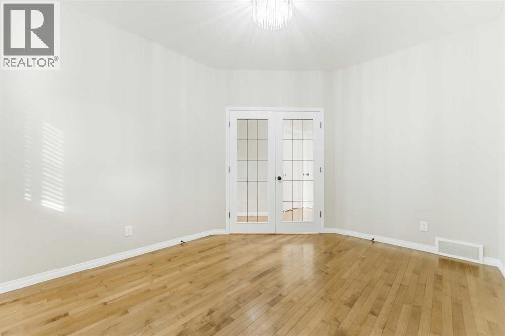 29 Royal Birkdale Drive Nw, Calgary, Alberta  T3G 5C7 - Photo 30 - A2306298