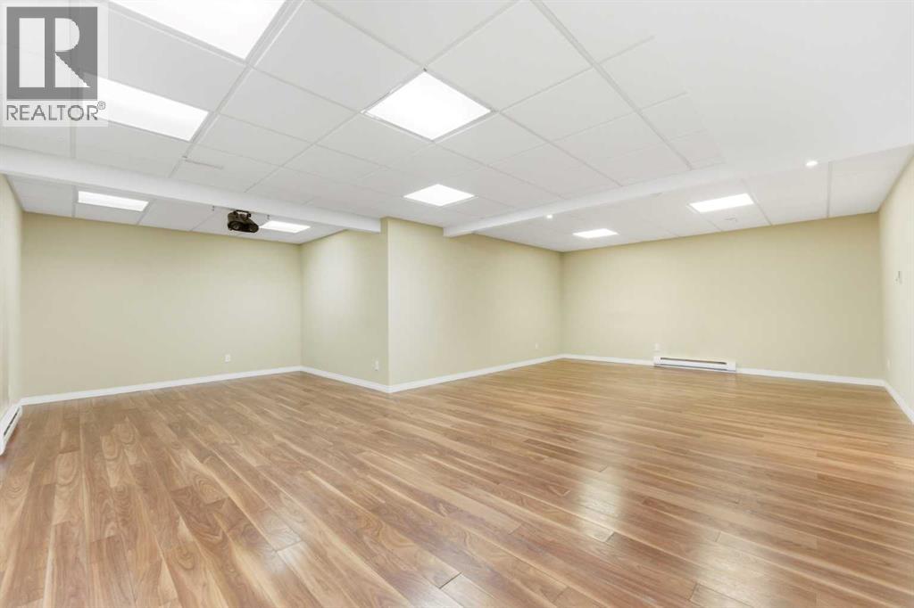 29 Royal Birkdale Drive Nw, Calgary, Alberta  T3G 5C7 - Photo 45 - A2306298