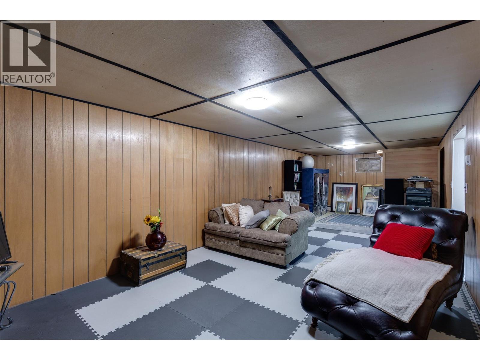 1710 Hollywood Road S, Kelowna, British Columbia  V1X 4P3 - Photo 39 - 10385394