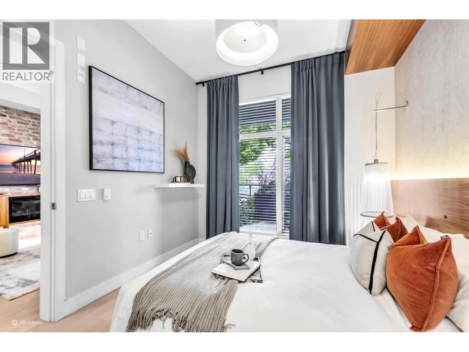 102 260 Salter Street, New Westminster, British Columbia  V3M 0J4 - Photo 15 - R3117315