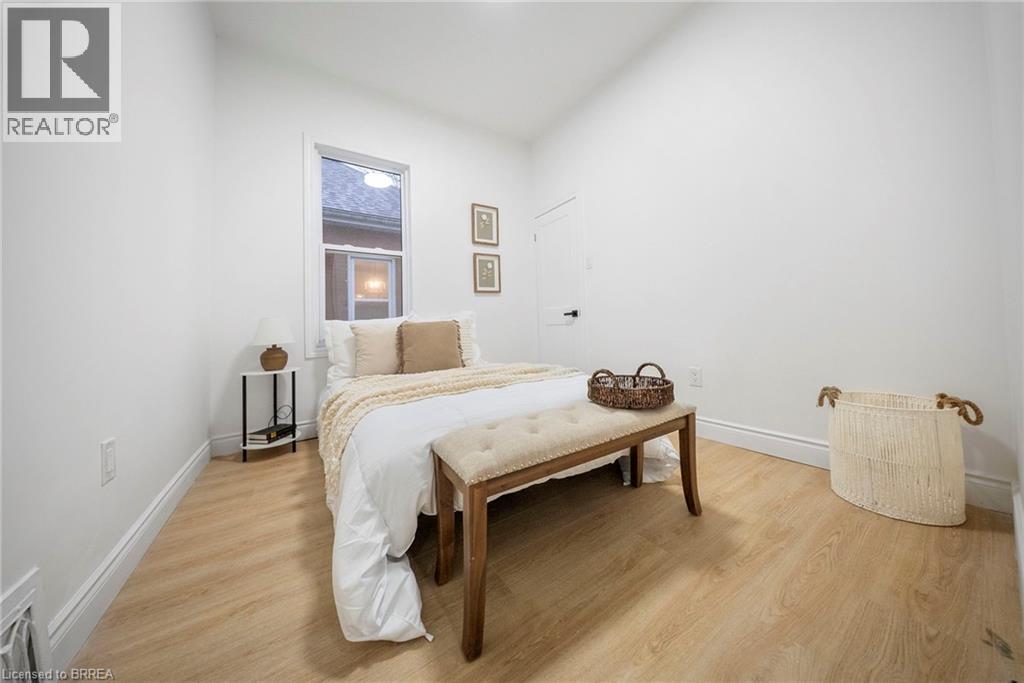 8 Main Street, Brantford, Ontario  N3R 3X2 - Photo 19 - 40824966