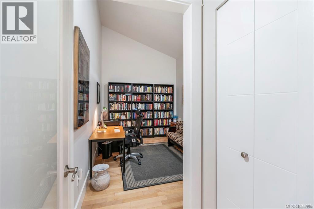 202 679 Terminal Ave, Nanaimo, British Columbia  V9S 4K1 - Photo 13 - 1033995