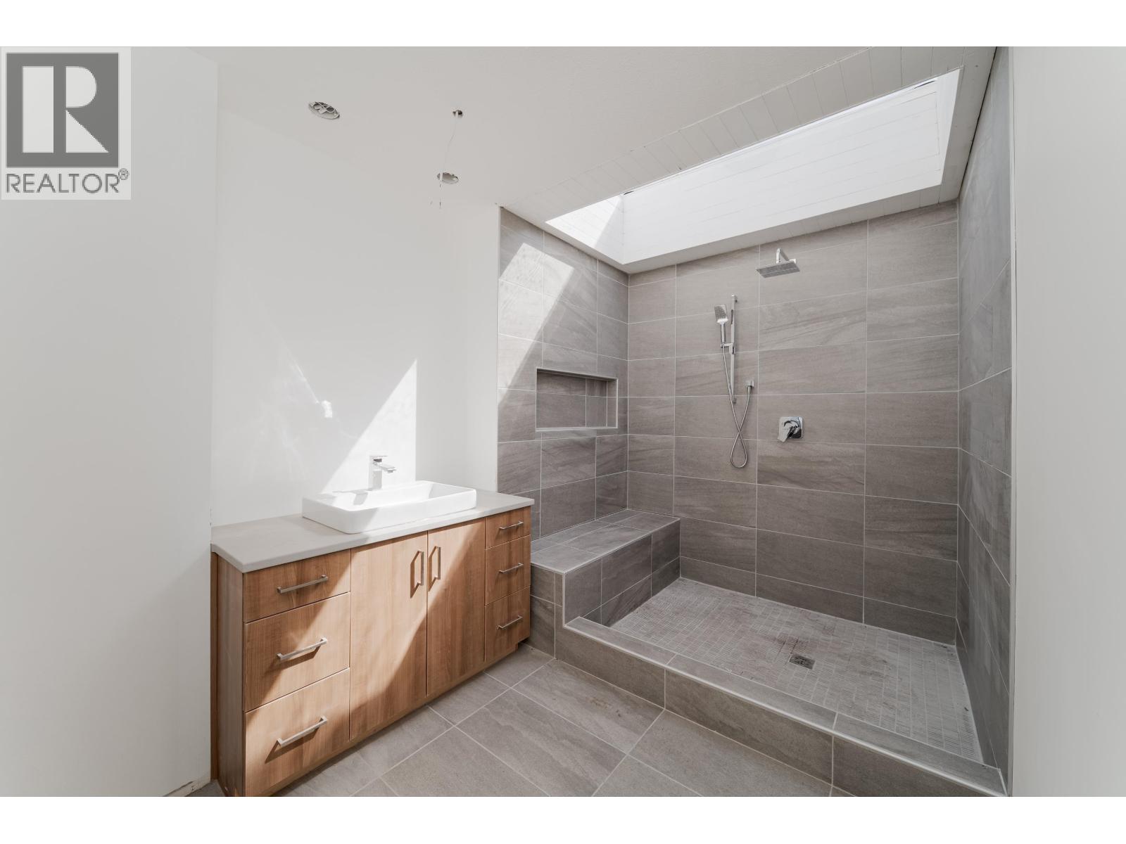 3974 W 10th Avenue, Vancouver, British Columbia  V6R 2G8 - Photo 24 - R3117079