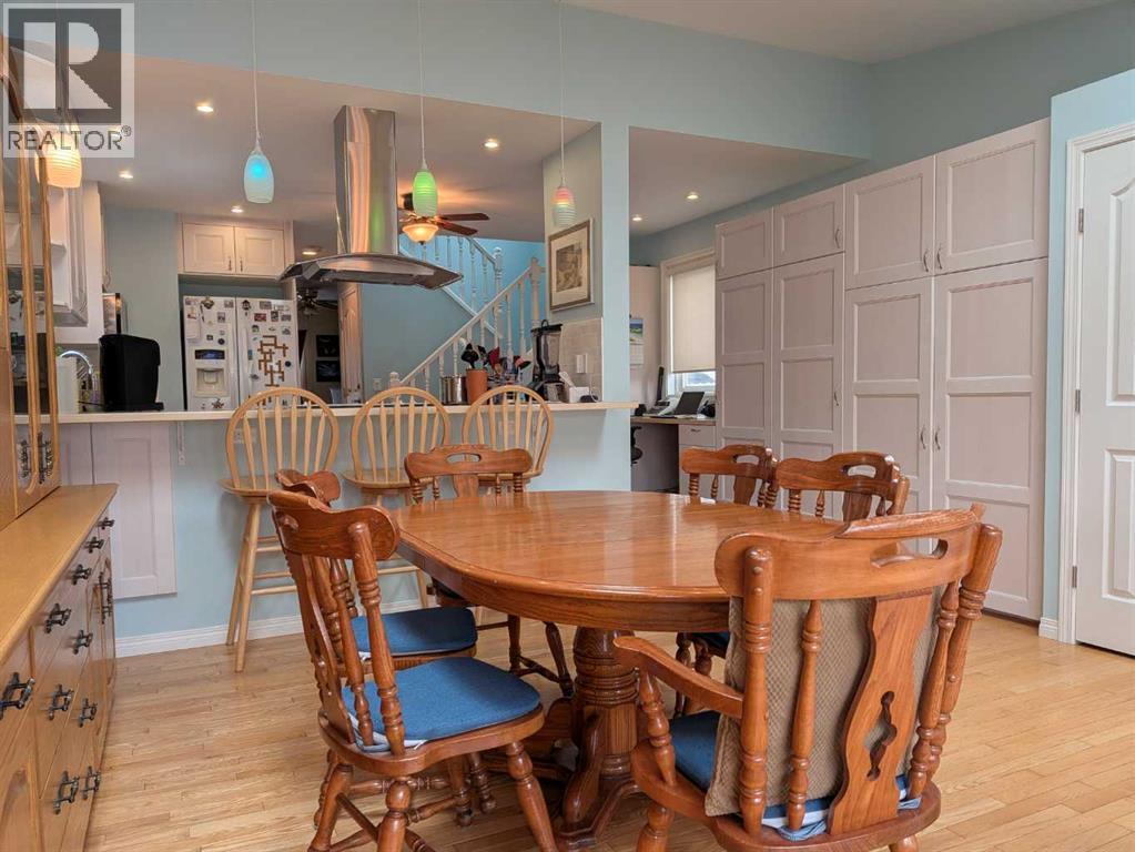 76 Martindale Close Ne, Calgary, Alberta  T3J 2T9 - Photo 4 - A2305744