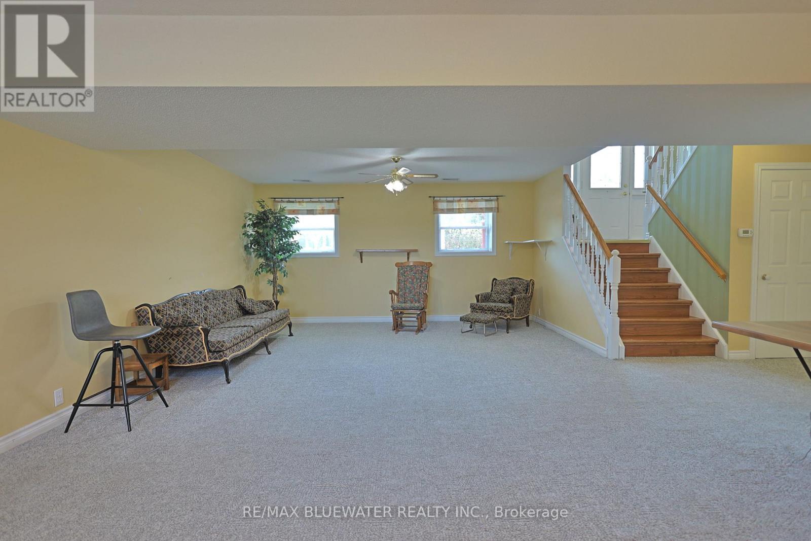 9873 Leonard Street, Lambton Shores (Grand Bend), Ontario  N0M 1T0 - Photo 32 - X13060128