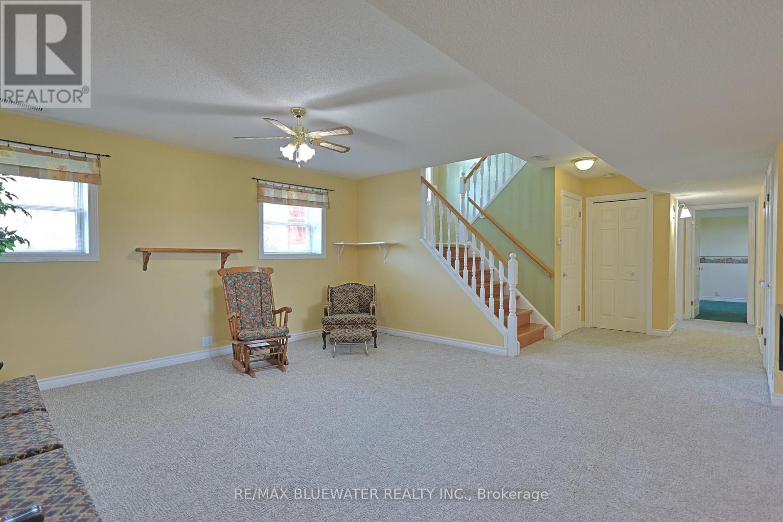 9873 Leonard Street, Lambton Shores (Grand Bend), Ontario  N0M 1T0 - Photo 33 - X13060128