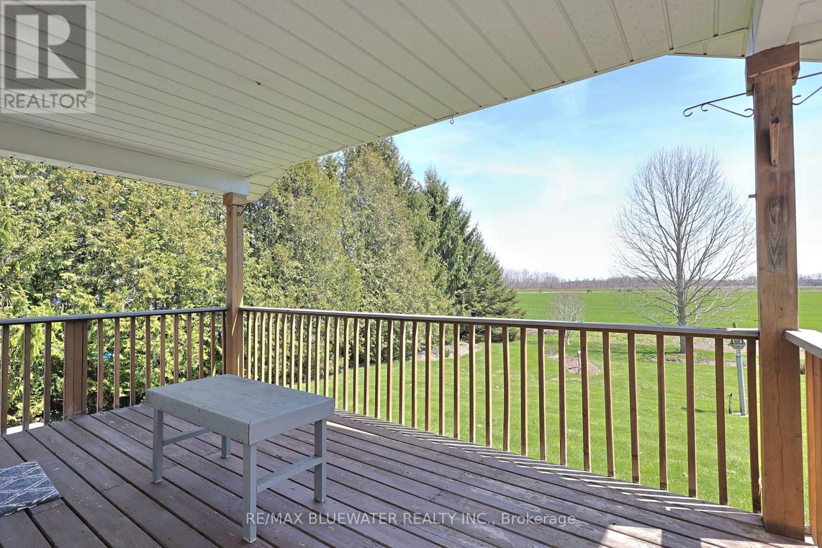 9873 Leonard Street, Lambton Shores (Grand Bend), Ontario  N0M 1T0 - Photo 44 - X13060128