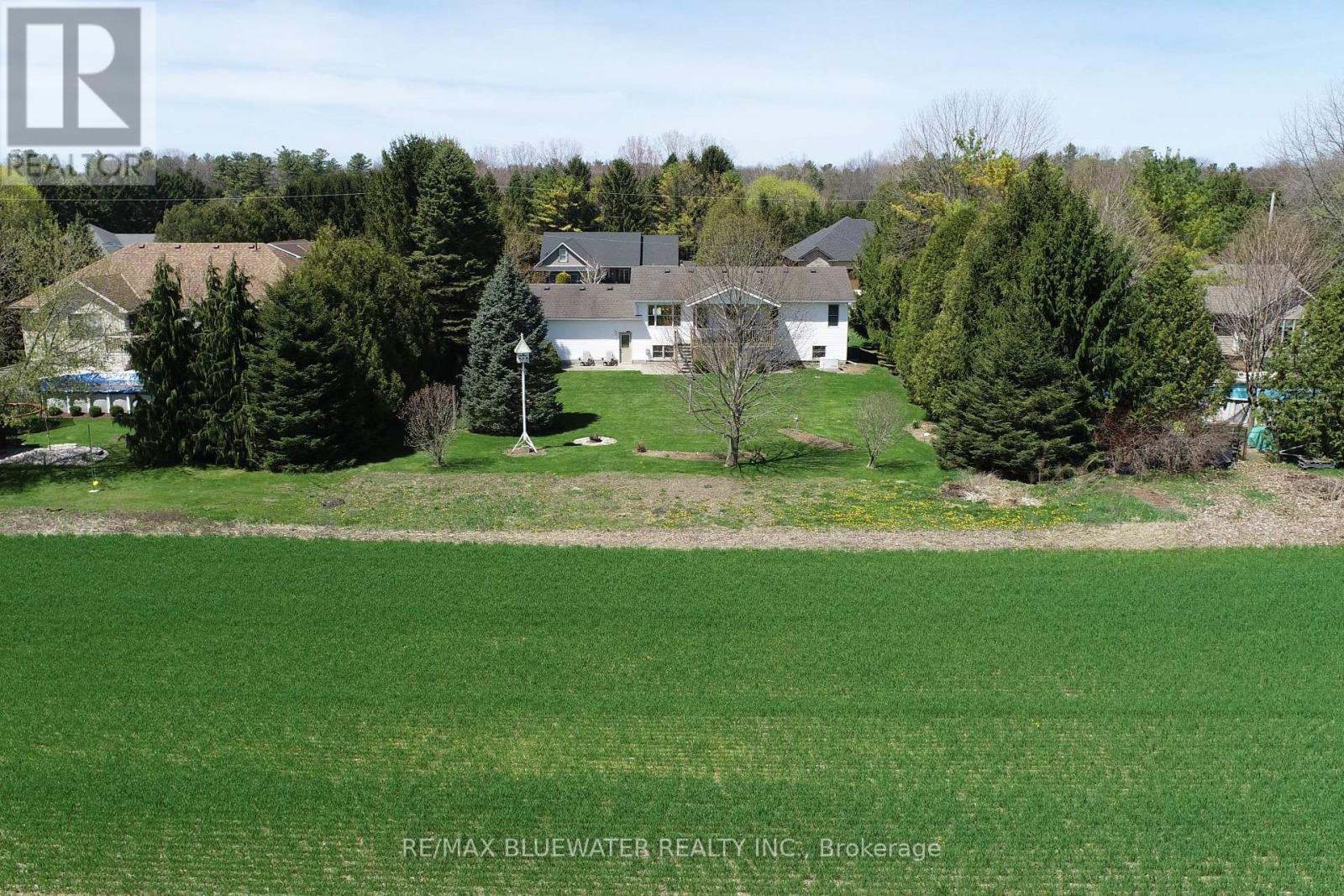 9873 Leonard Street, Lambton Shores (Grand Bend), Ontario  N0M 1T0 - Photo 49 - X13060128