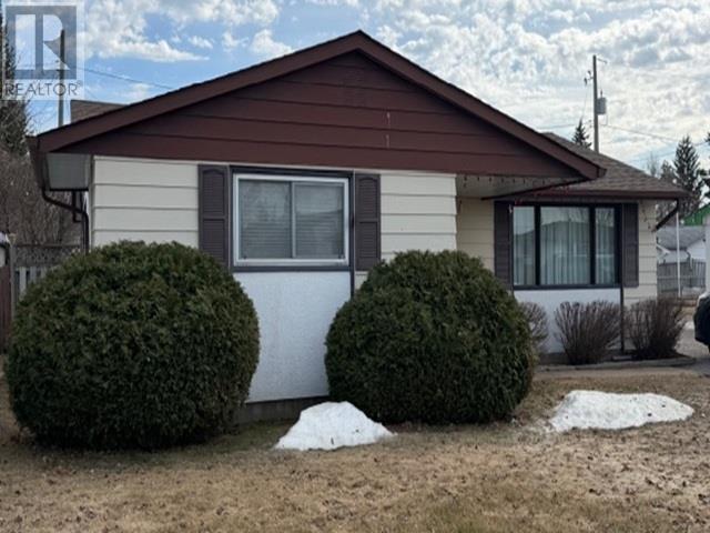 1500 Mary St West, Thunder Bay, Ontario  P7E 4N1 - Photo 2 - TB2600783