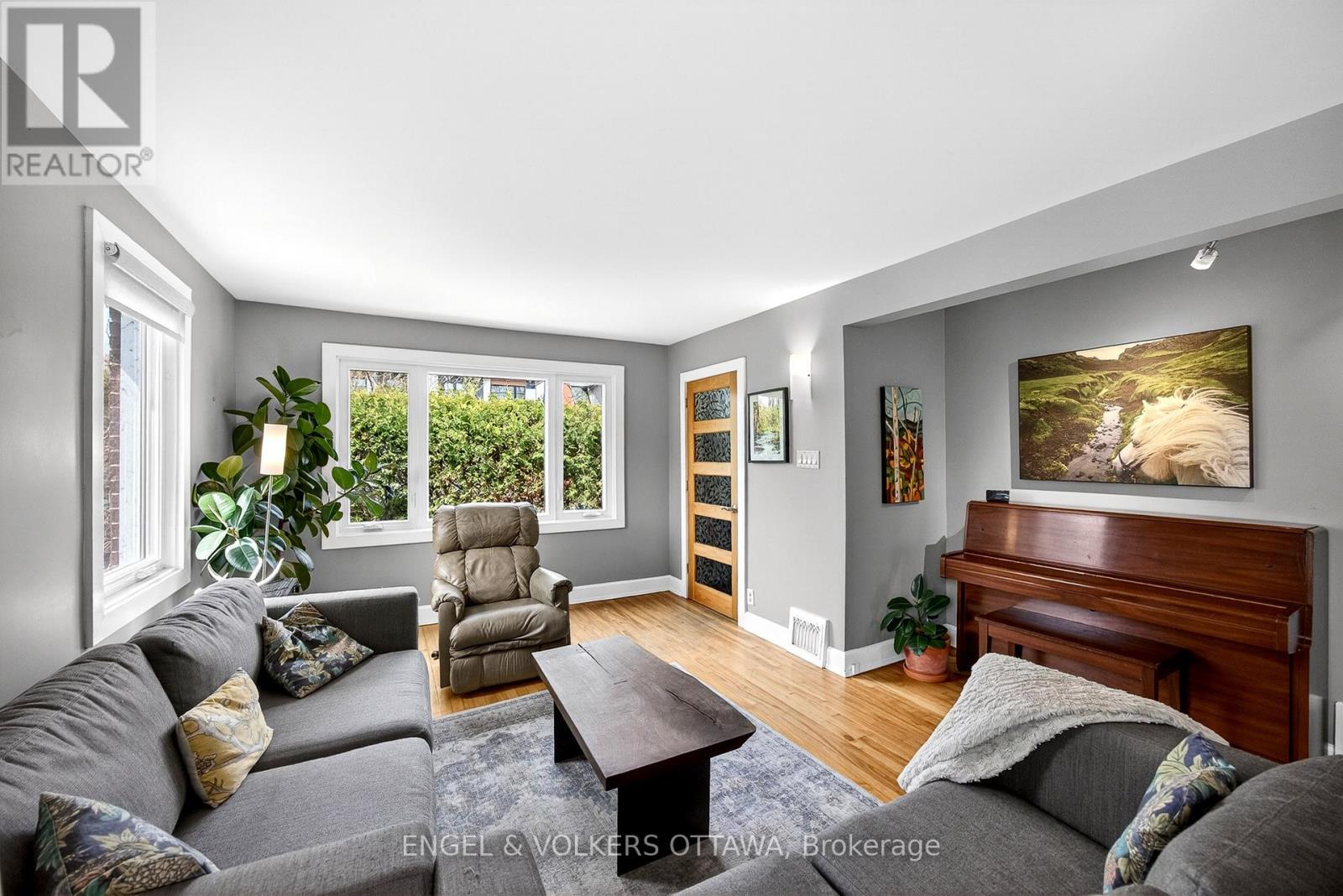 166 Wesley Avenue, Ottawa, Ontario  K1Z 7A1 - Photo 3 - X13060158