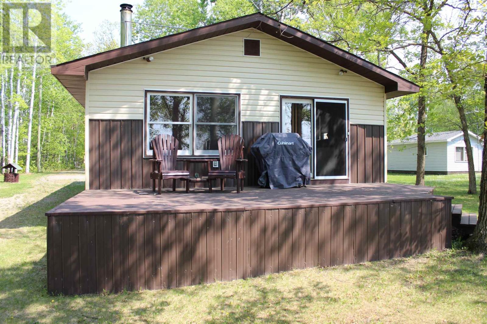 51 Grant Dr, Rainy River, Ontario  P0W 1L0 - Photo 3 - TB2600851