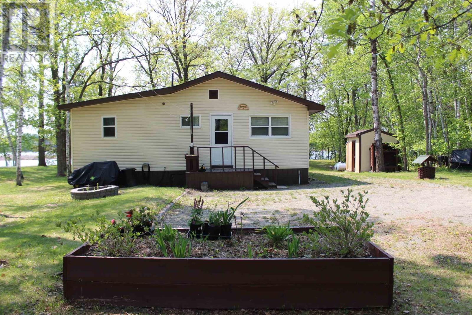 51 Grant Dr, Rainy River, Ontario  P0W 1L0 - Photo 9 - TB2600851