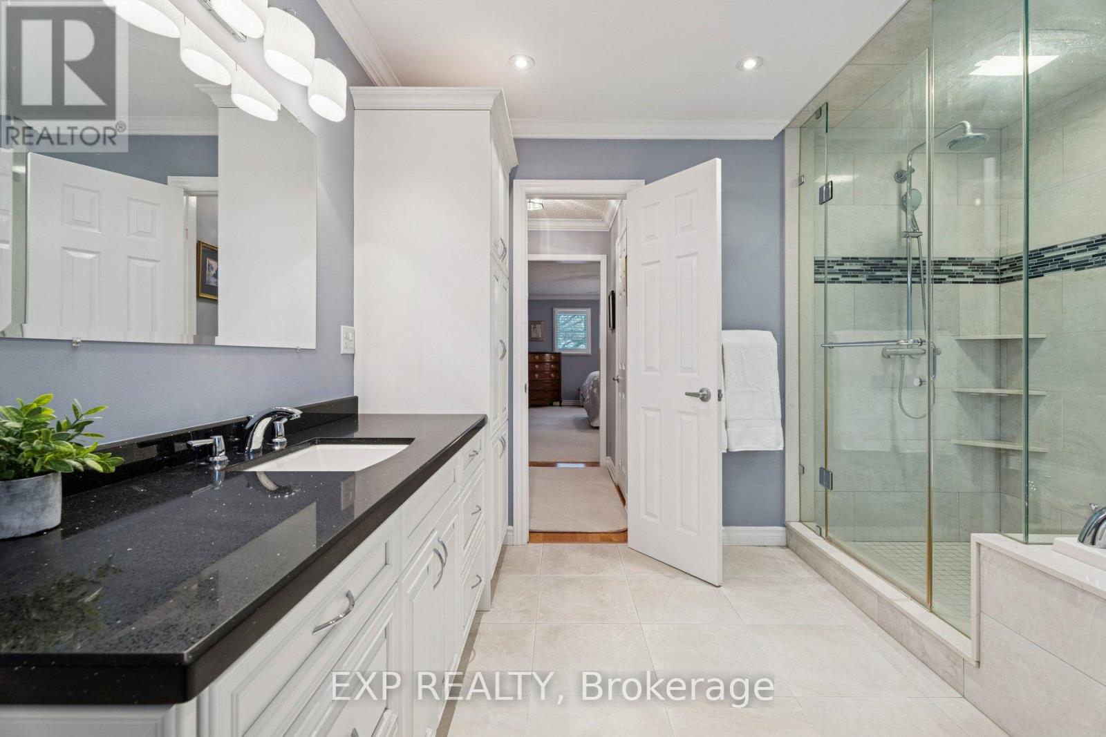 209 Nottingham Drive, Oakville, Ontario  L6H 4H7 - Photo 32 - W13039176