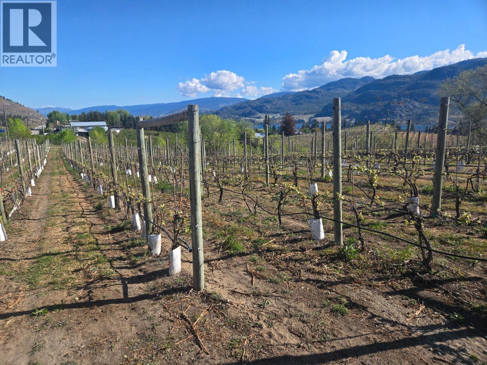 306 HWY 97, Kaleden, British Columbia