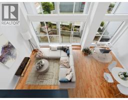 512 933 SEYMOUR STREET, Vancouver, British Columbia