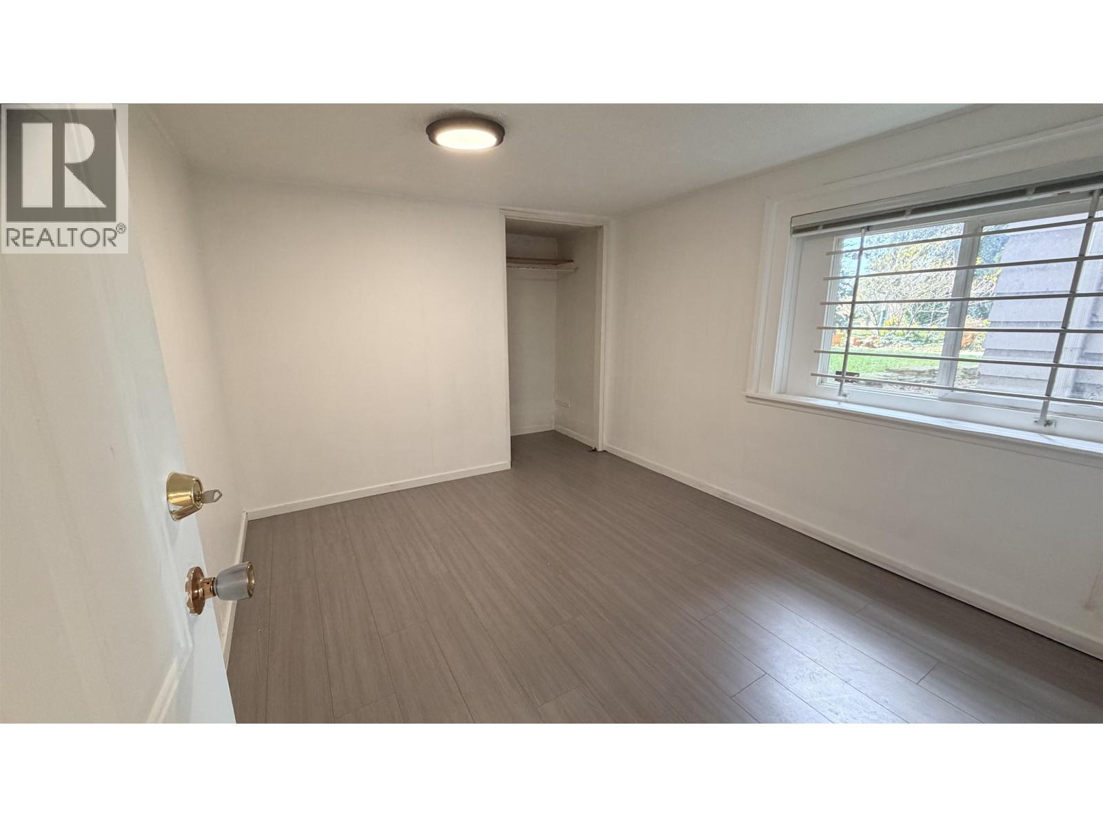 1039 E 41st Avenue, Vancouver, British Columbia  V5W 1P9 - Photo 9 - R3116090