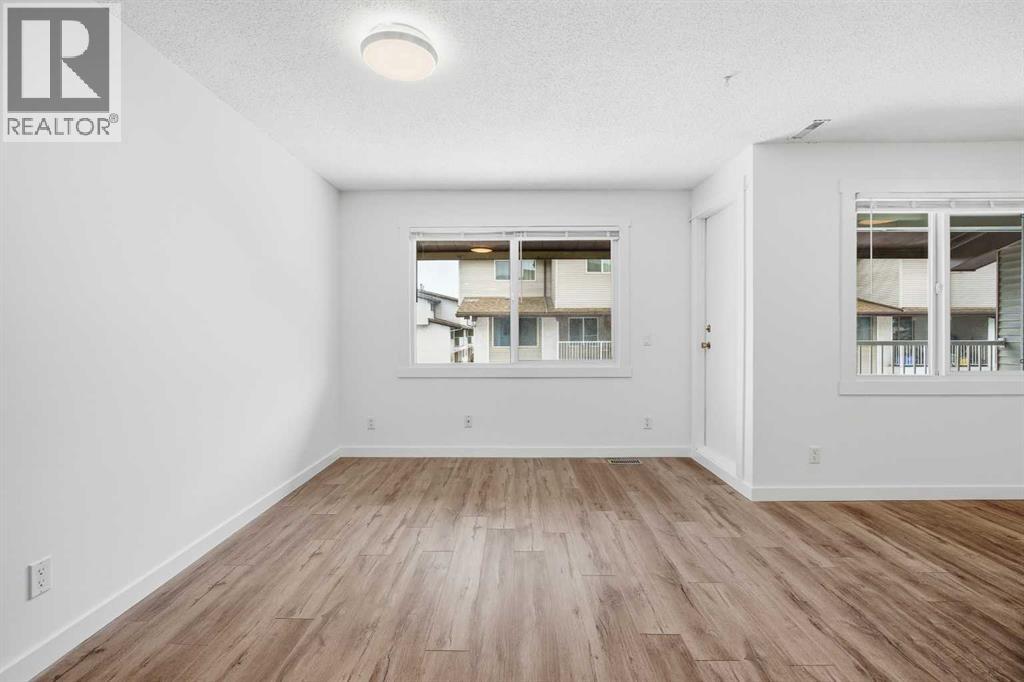 424, 200 Brookpark Drive SW, Calgary, Alberta  T2W 3E5 - Photo 15 - A2300877