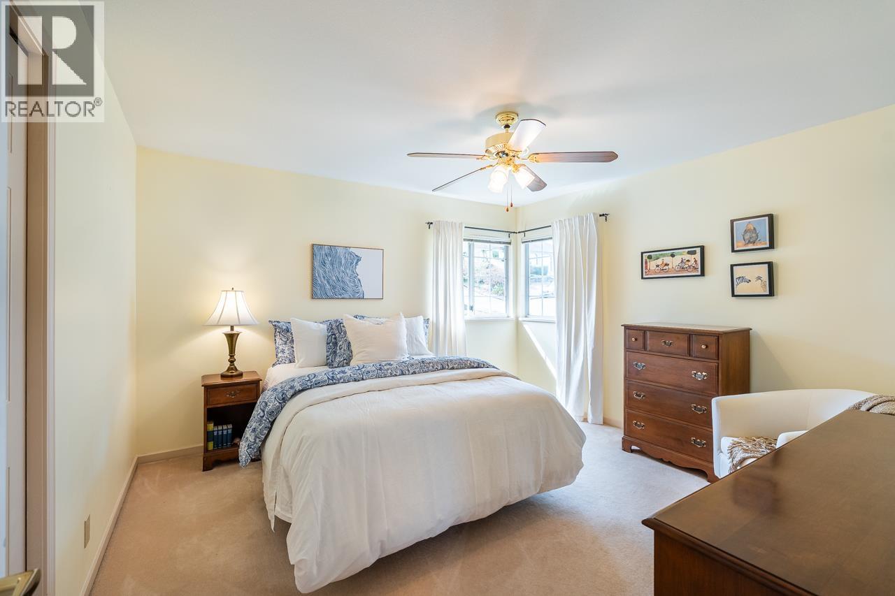 580 Clearwater Way, Coquitlam, British Columbia  V3C 5W3 - Photo 33 - R3117530