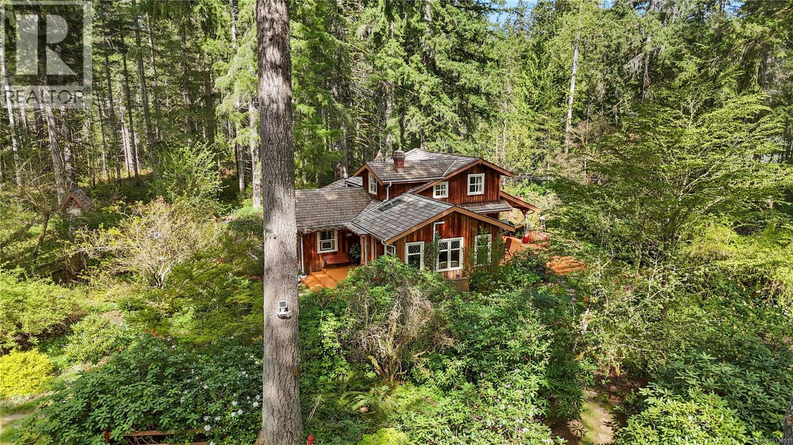 3856 Dohm Rd, Black Creek, British Columbia  V9J 1E7 - Photo 2 - 1033801