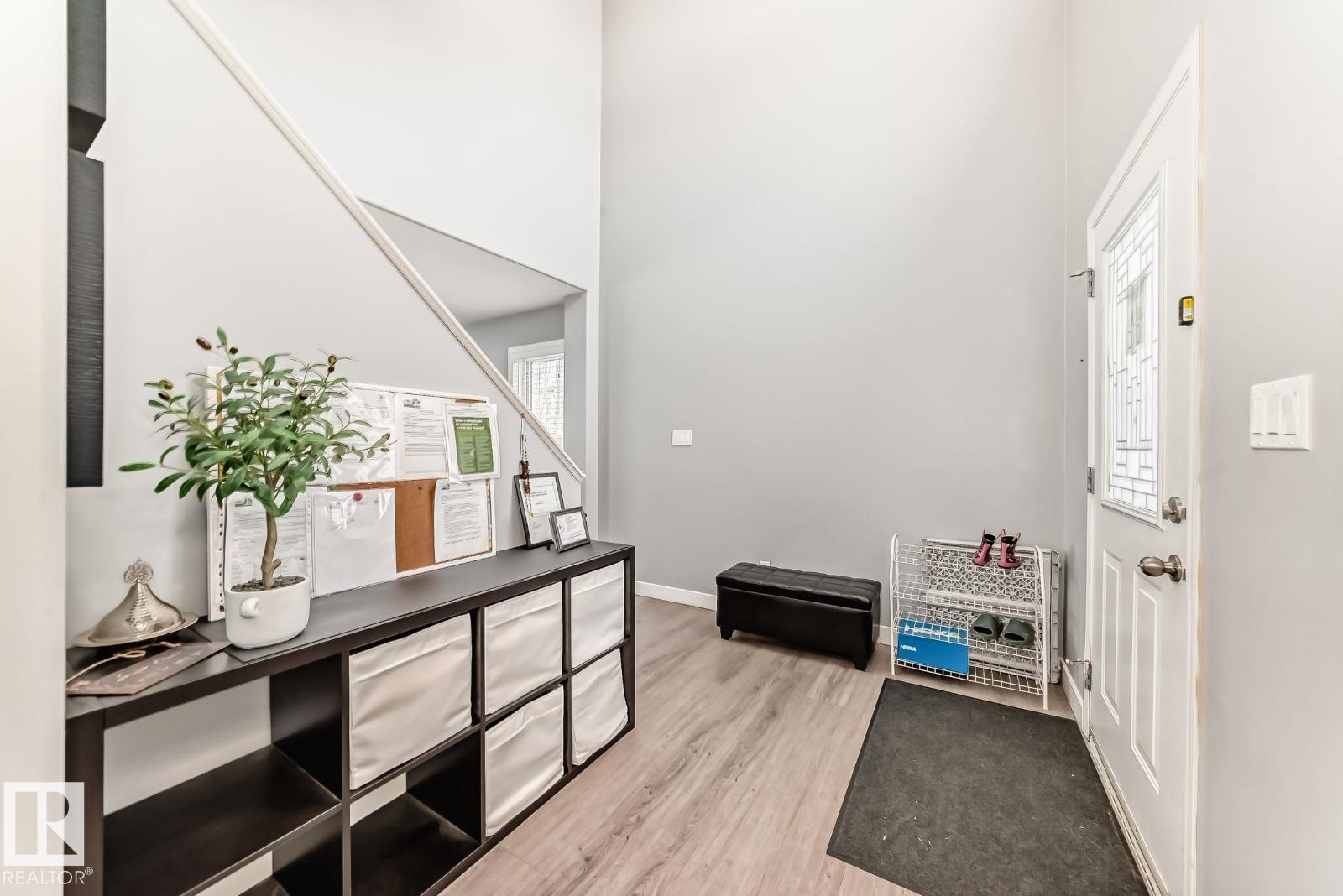 715 Hudson Pl Nw, Edmonton, Alberta  T6V 1W6 - Photo 5 - E4484710