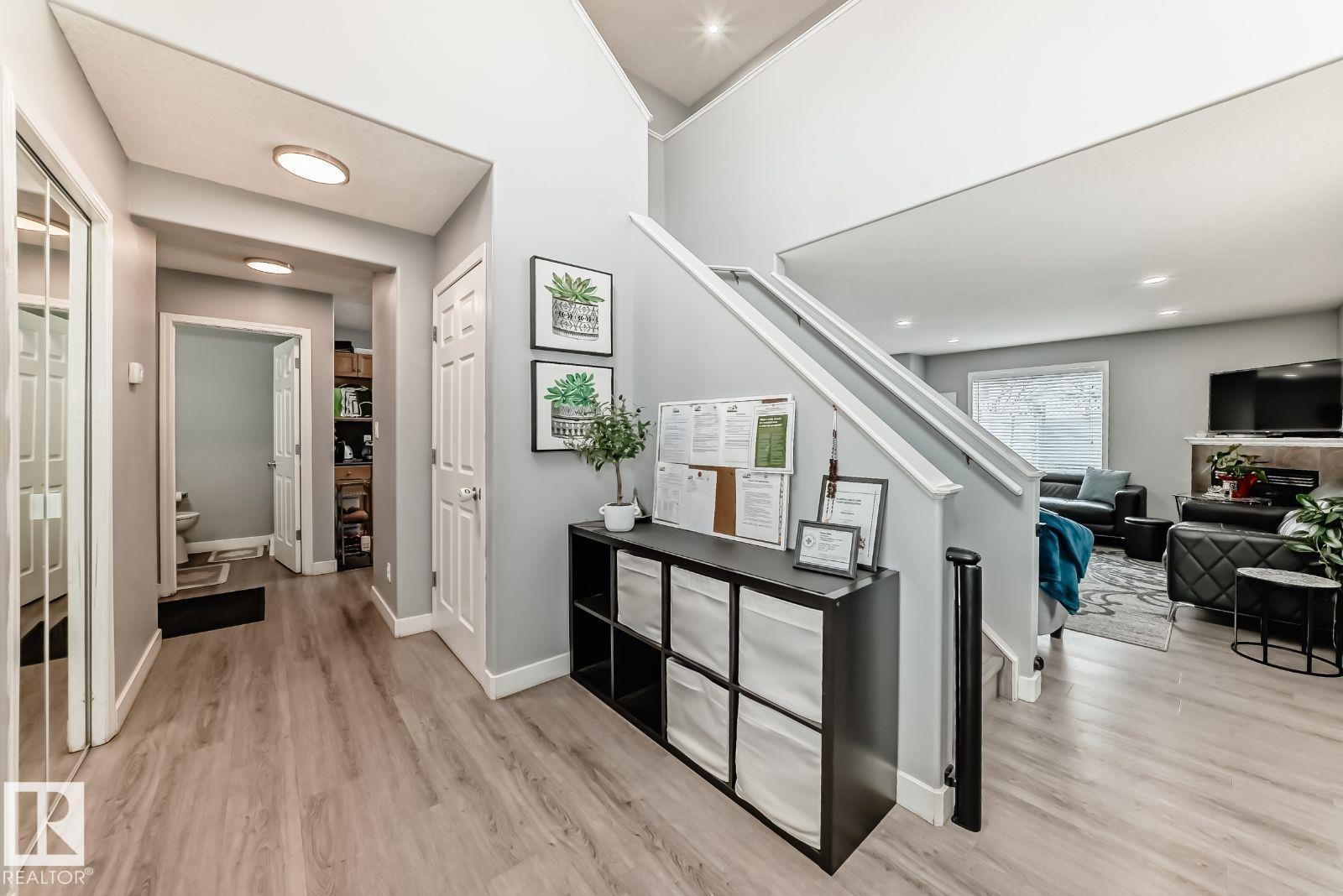 715 Hudson Pl Nw, Edmonton, Alberta  T6V 1W6 - Photo 8 - E4484710