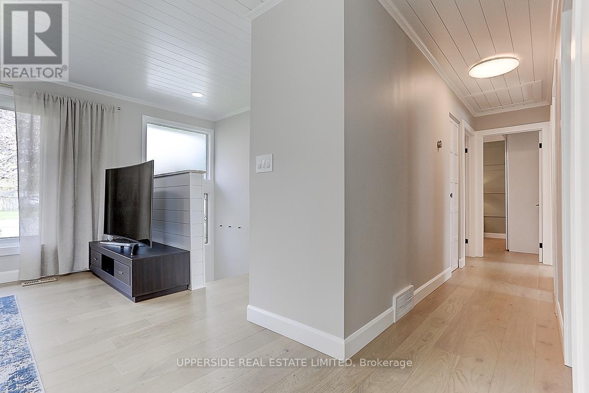 853 Capri Court, Oshawa, Ontario  L1H 1S2 - Photo 17 - E13060132