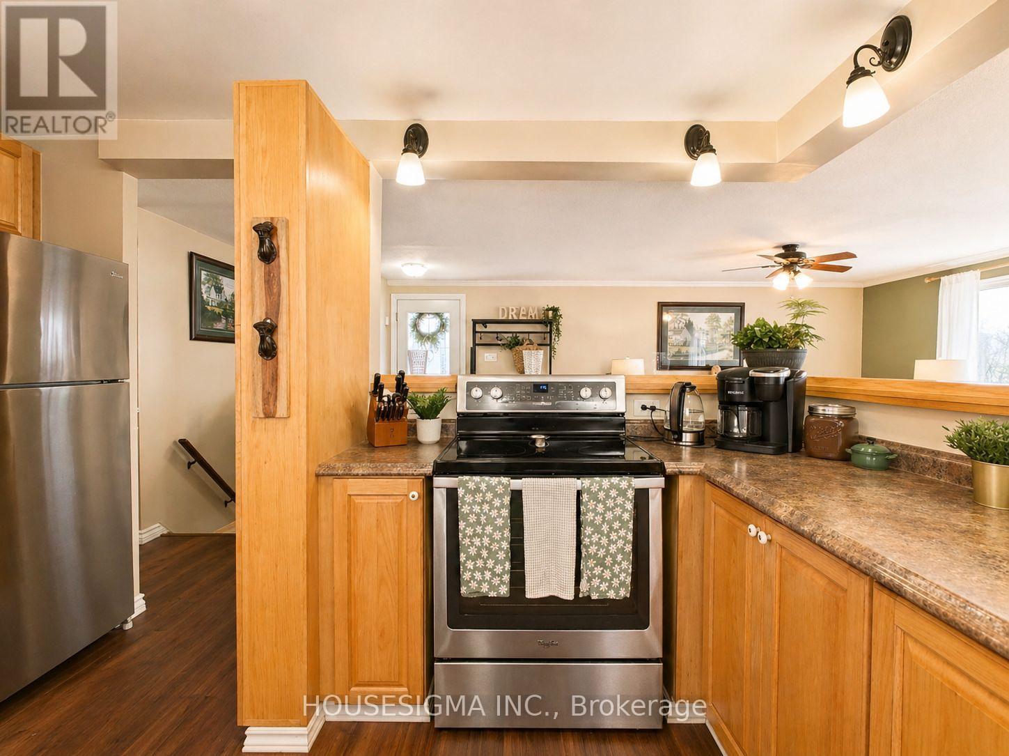 607 Down Crescent, Oshawa, Ontario  L1H 7X9 - Photo 12 - E13060150