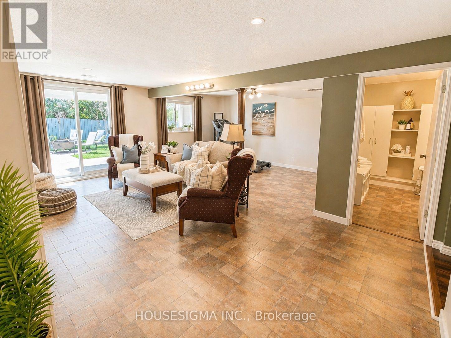 607 Down Crescent, Oshawa, Ontario  L1H 7X9 - Photo 28 - E13060150