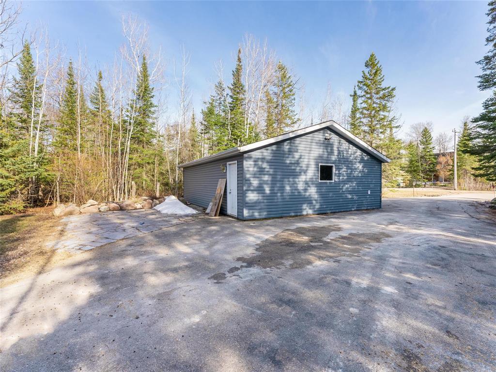 37 Fairway Drive, Lac Du Bonnet, Manitoba  R0E 1A0 - Photo 7 - 202608457