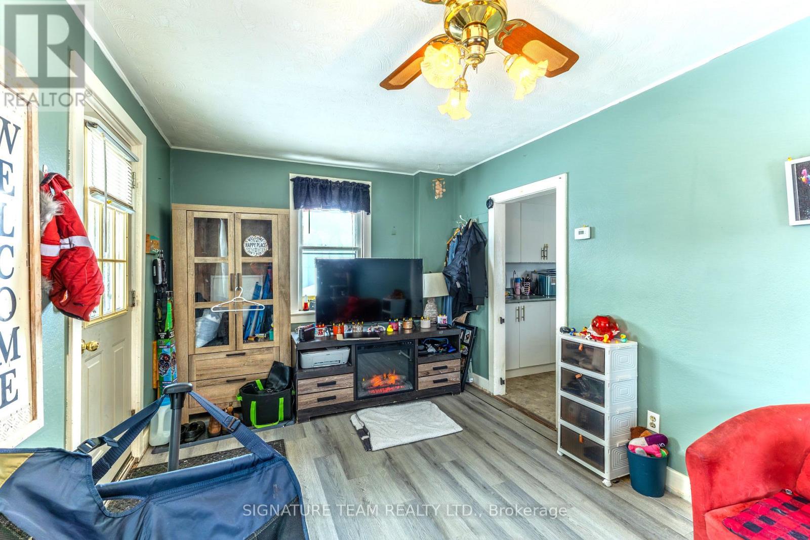 10 Meadow Street, Whitewater Region, Ontario  K0J 1K0 - Photo 5 - X12720936