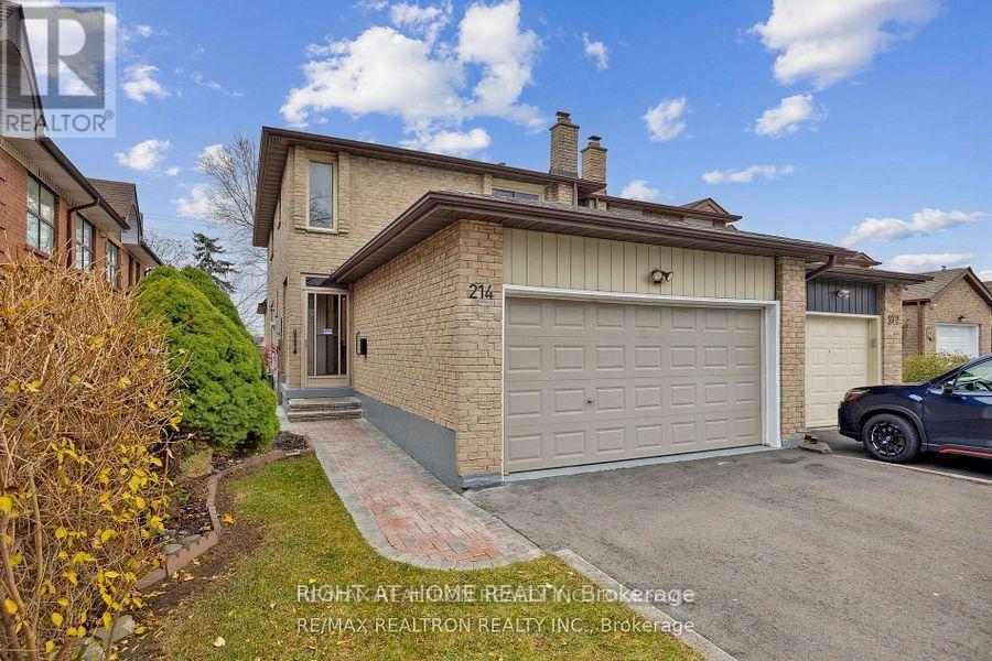 214 BORROWS STREET W, Vaughan, Ontario