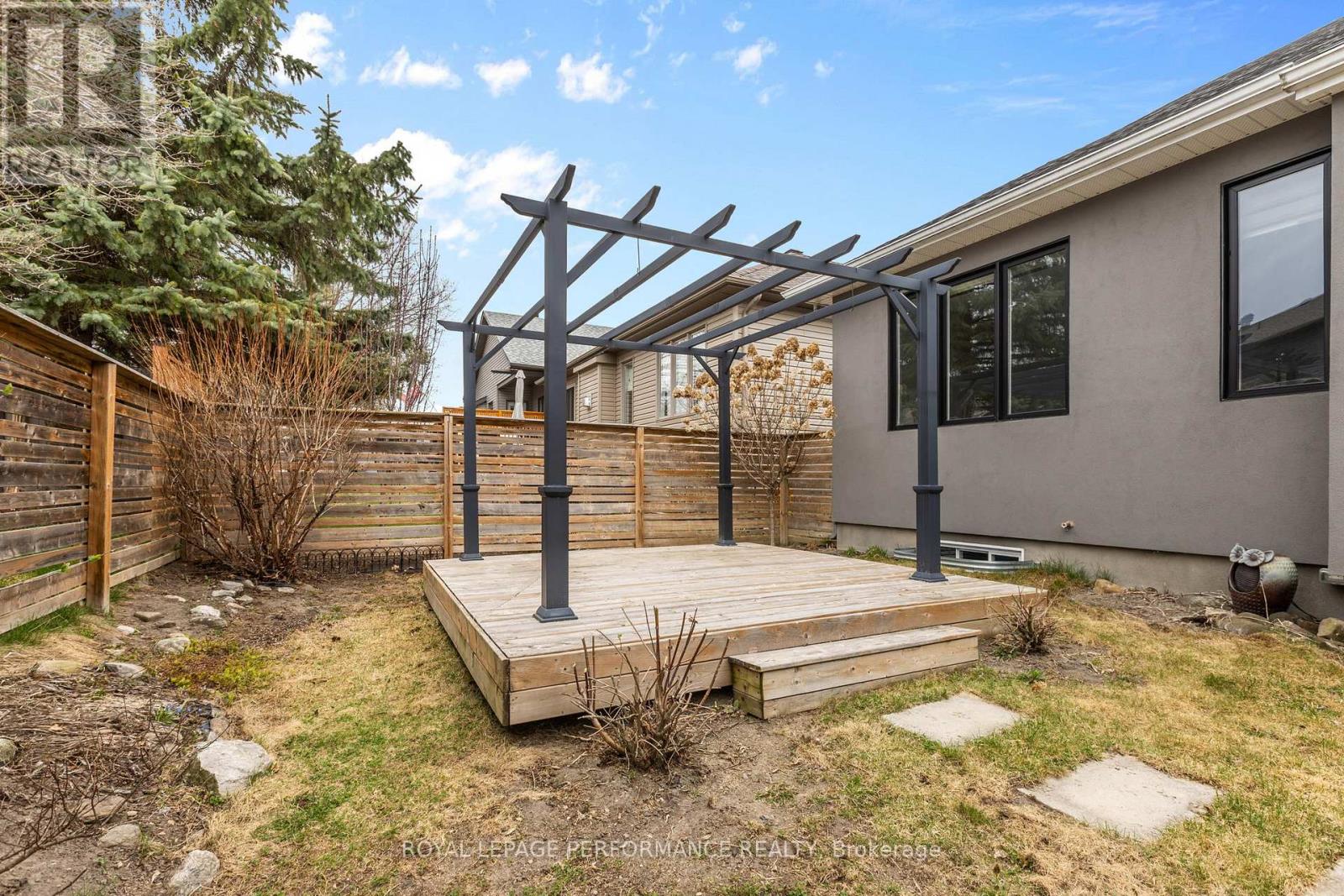 597 Robert Hill Street, Mississippi Mills, Ontario  K0A 1A0 - Photo 27 - X12896396