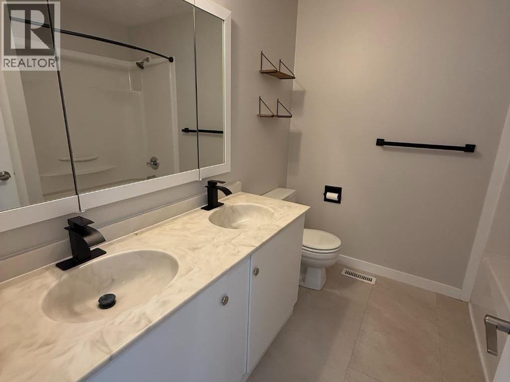 34 Wedow Drive, Whitecourt, Alberta  T7S 1B6 - Photo 12 - A2278953