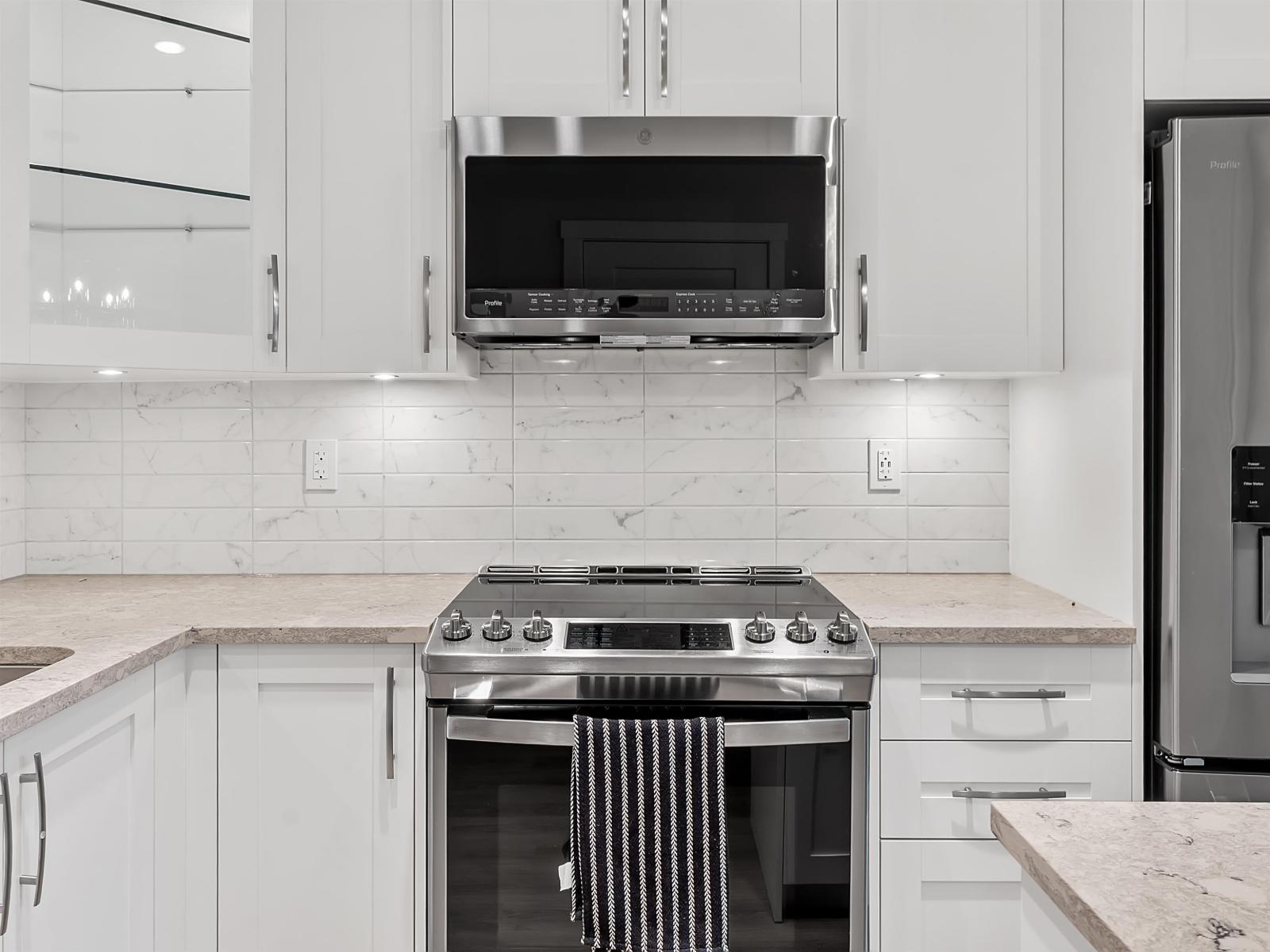 A316 8233 208b Street Street, Langley, British Columbia  V2Y 4M7 - Photo 13 - R3100179