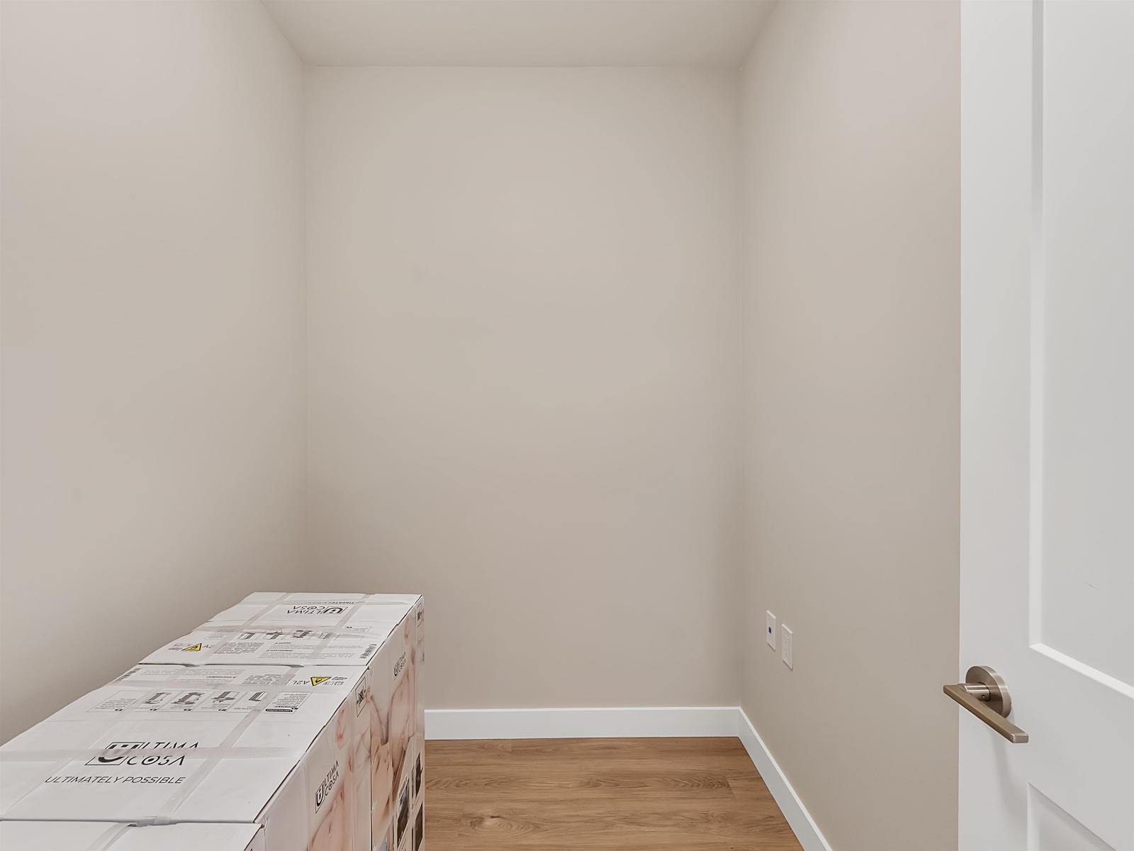 A316 8233 208b Street Street, Langley, British Columbia  V2Y 4M7 - Photo 37 - R3100179