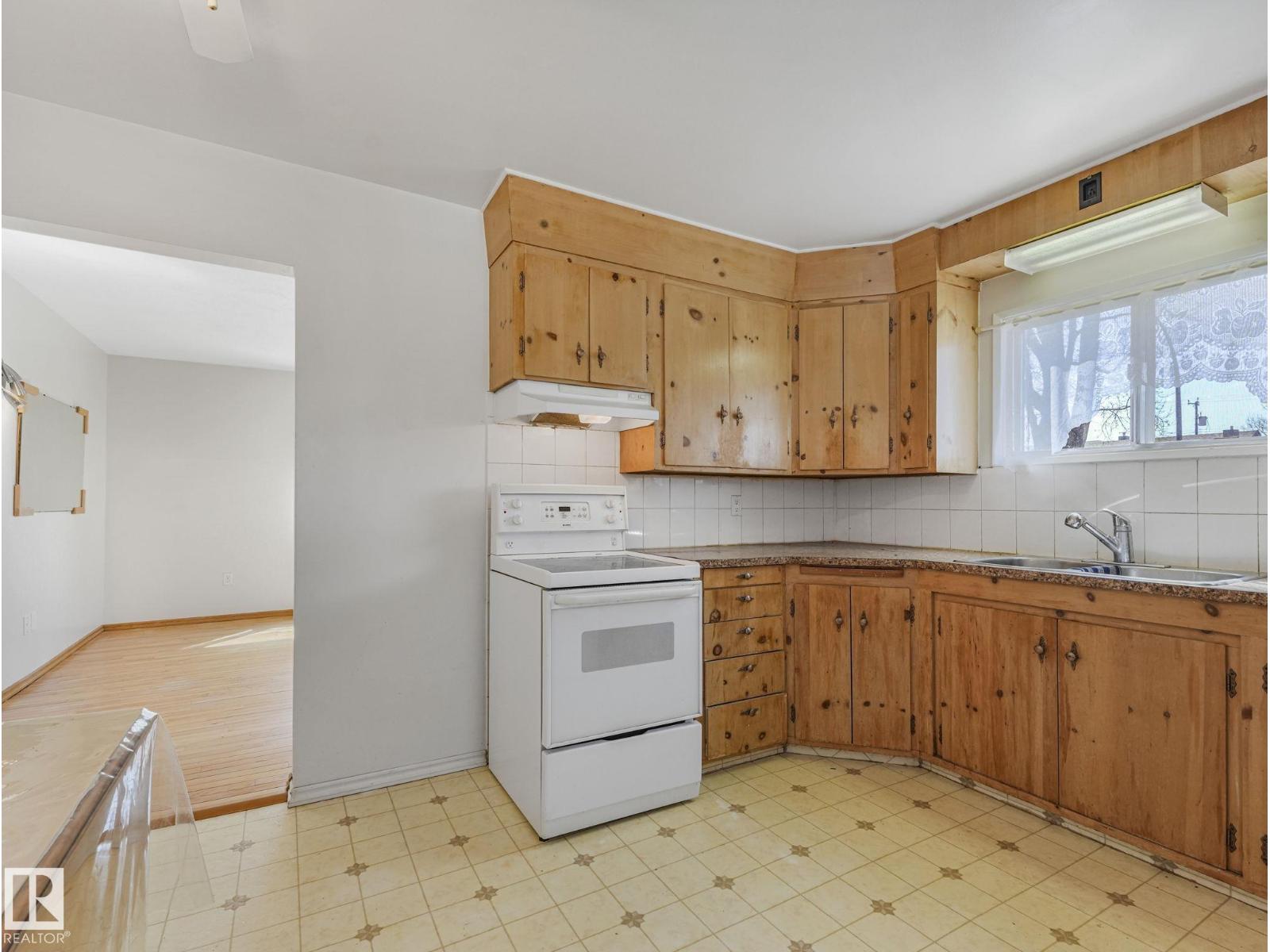 12245 96 St Nw, Edmonton, Alberta  T5G 1W2 - Photo 45 - E4484711