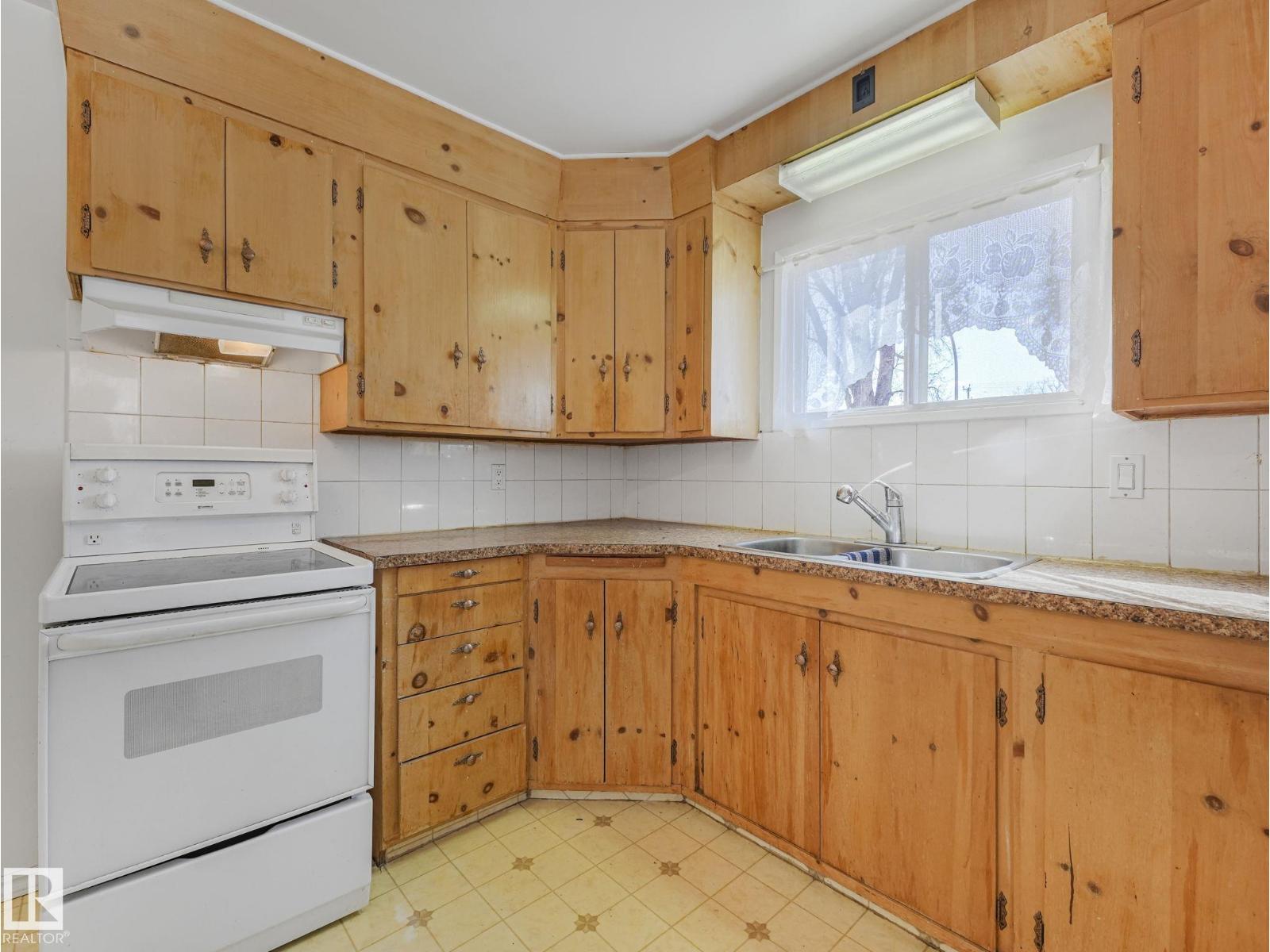 12245 96 St Nw, Edmonton, Alberta  T5G 1W2 - Photo 50 - E4484711