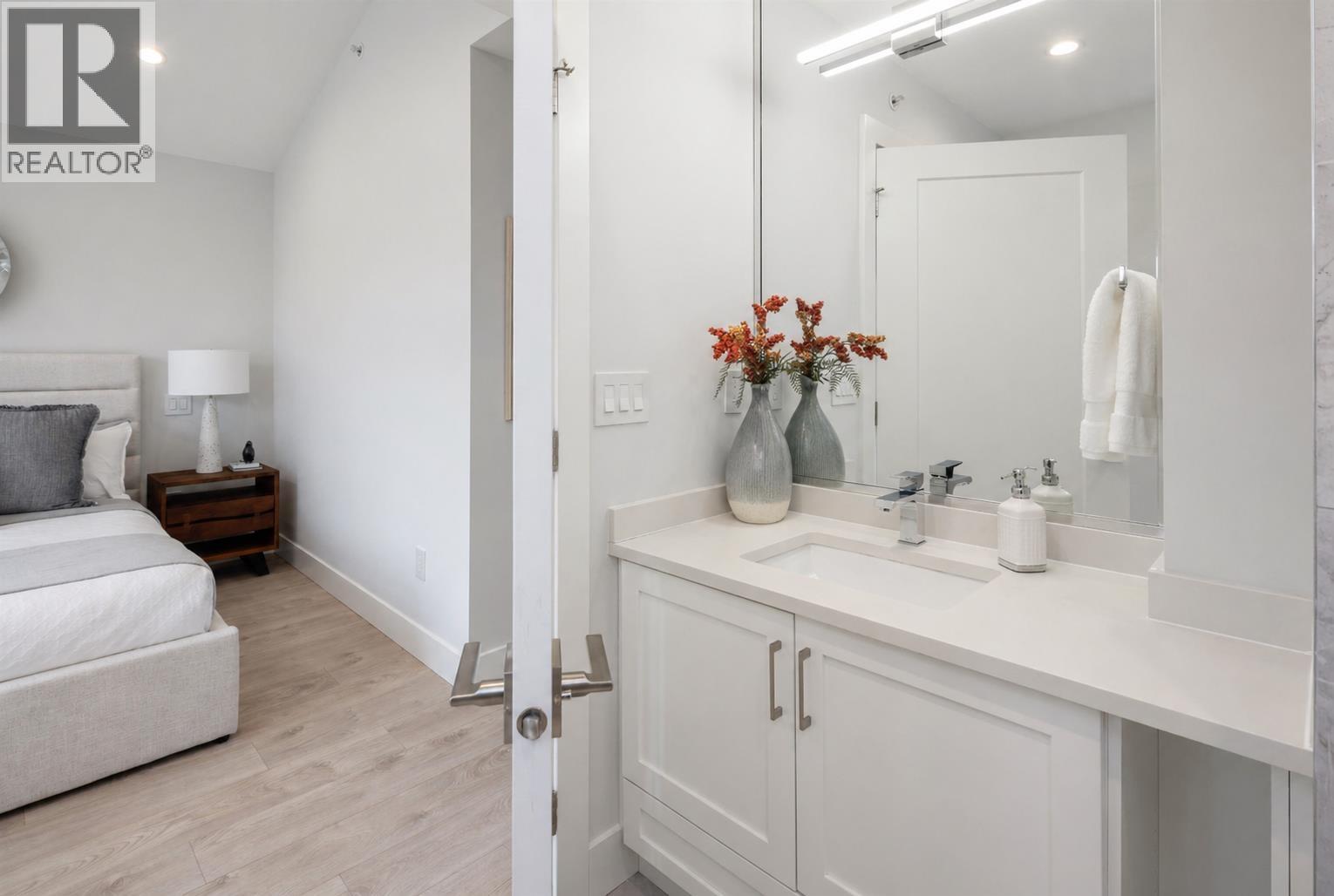 2316 Brock Street, Vancouver, British Columbia  V5N 2Z7 - Photo 18 - R3117043