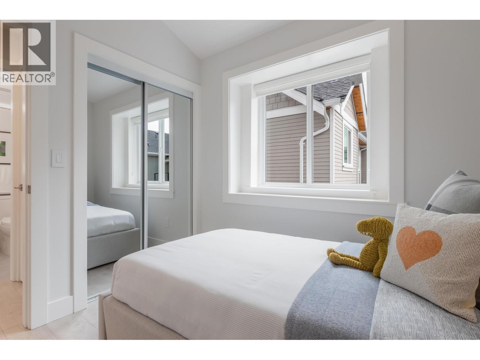 2316 Brock Street, Vancouver, British Columbia  V5N 2Z7 - Photo 24 - R3117043