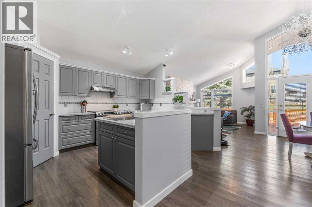 114 Rocky Ridge Green NW, Calgary, Alberta  T3G 4R6 - Photo 14 - A2304229