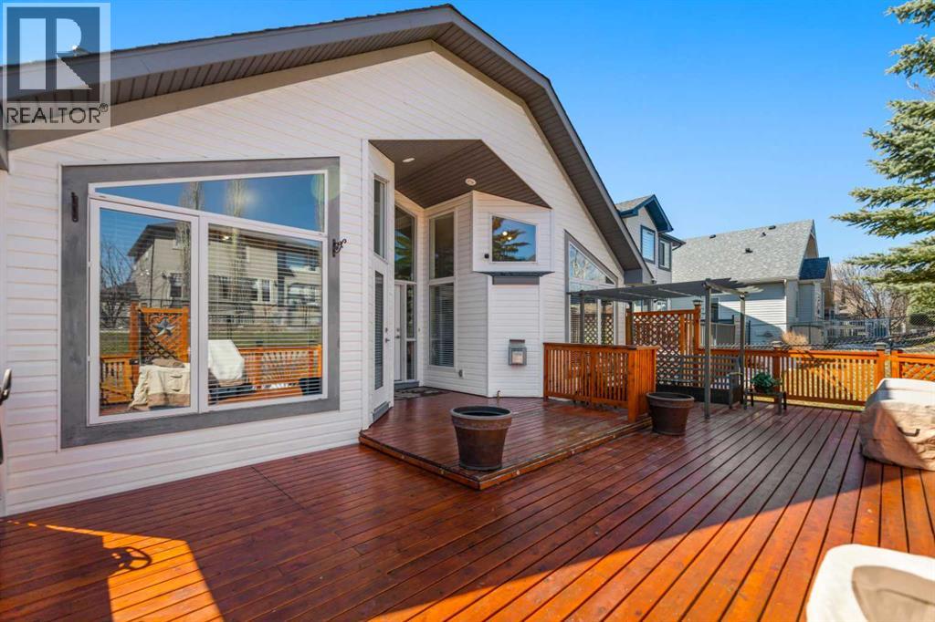 114 Rocky Ridge Green NW, Calgary, Alberta  T3G 4R6 - Photo 6 - A2304229