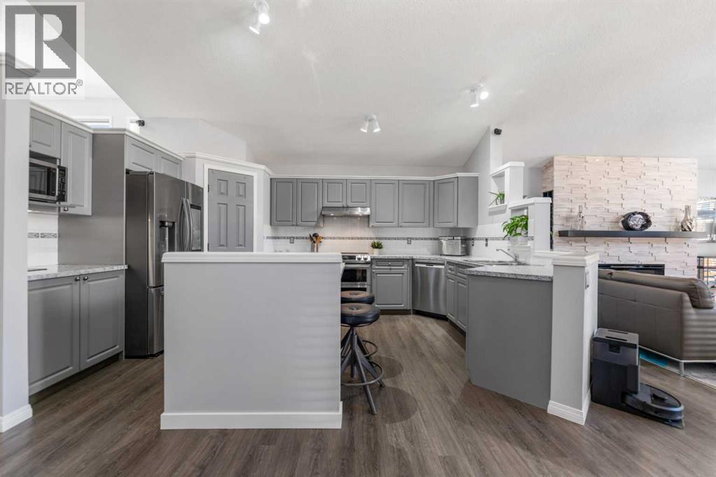 114 Rocky Ridge Green NW, Calgary, Alberta  T3G 4R6 - Photo 17 - A2304229