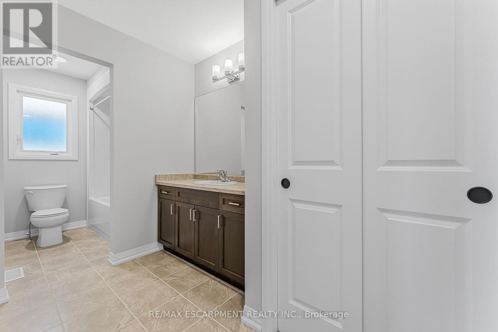 1014 Alliston Avenue, Fort Erie, Ontario  L2A 0H3 - Photo 30 - X13060168