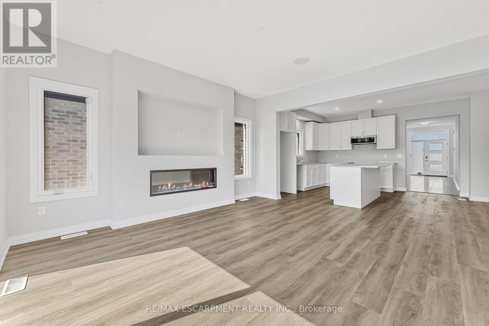 1014 Alliston Avenue, Fort Erie, Ontario  L2A 0H3 - Photo 6 - X13060168