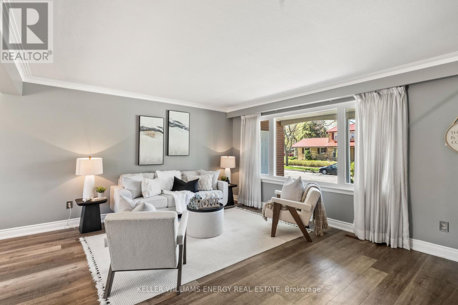 5 Castlemere Crescent, Toronto, Ontario  M1W 1K4 - Photo 13 - E13060194