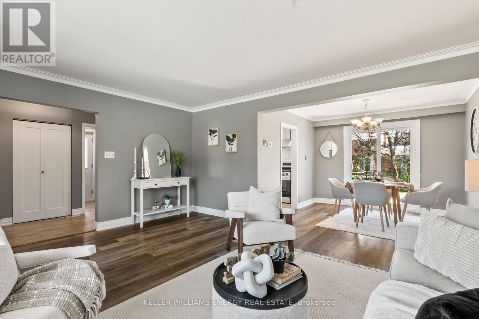 5 Castlemere Crescent, Toronto, Ontario  M1W 1K4 - Photo 14 - E13060194