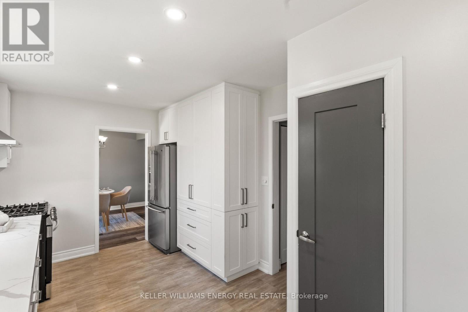 5 Castlemere Crescent, Toronto, Ontario  M1W 1K4 - Photo 8 - E13060194